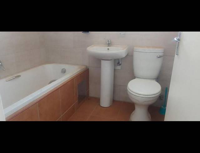 2 BEDROOM HOUSE FOR SALE IN SAVANNA CITY